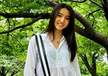 Berparas Ayu, Simpelnya 5 Fashion Kasual Putri Aktor Jepang Takuya Kimura yang Jadi Model Profesional!