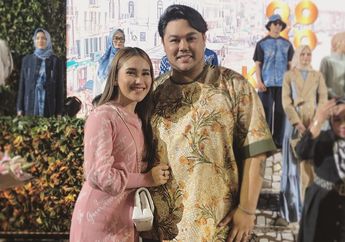 Nonton Fashion Show Ivan Gunawan, Ayu Ting Ting Langsung Panen Doa Segera Menikah dari Netizen!