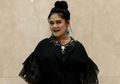 Lakukan Virtual Photoshoot, Putri Orang Nomor Satu di Indonesia Kahiyang Ayu Tampil Cantik Saat Rayakan Lebaran