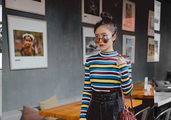 6 Inspirasi OOTD ala Febby Rastanty Buat Tampil dengan Gaya Rambut Top Knot