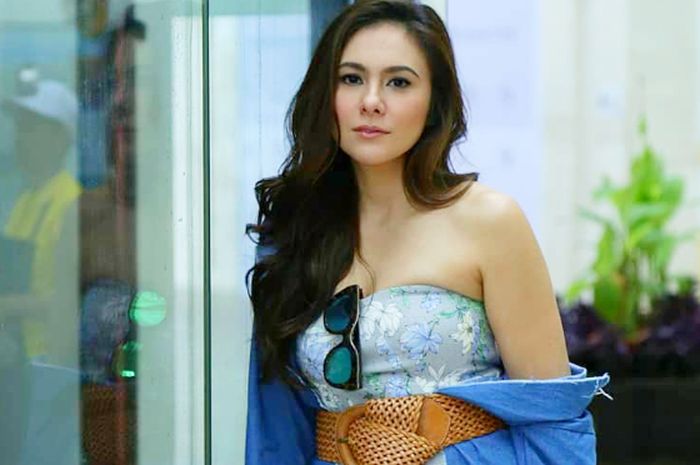BERITA TERPOPULER: Wulan Guritno Jadi Sorotan Saat Pamer Ketiak Mulus