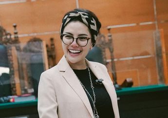 Sinyal Terjun Politik dari Nikita Mirzani: Gue Gak Mau Terlihat Bodoh