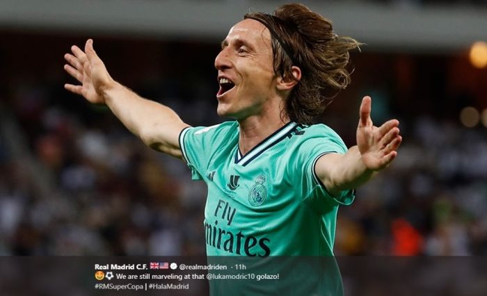 Gelandang Real Madrid, Luka Modric, melakukan selebrasi setelah menjebol gawang Valencia pada semifinal Piala Super Spanyol, Rabu (8/1/2020).