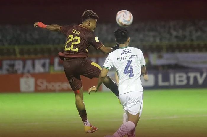 Suasana pertandingan PSM Makassar vs Persib Bandung pada laga pekan keempat Liga 1 2023/2024 di Stadion B.J. Habibie Parepare, Sulawesi Selatan, Sabtu (22/7/2023).