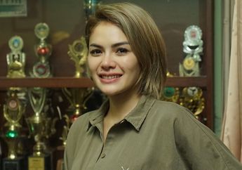 Nikita Mirzani Pamer Sedang Belanja Barang Mewah, Tas Pinggang Terbaru Janda Tajir Ini Capai Harga Belasan Juta Rupiah!
