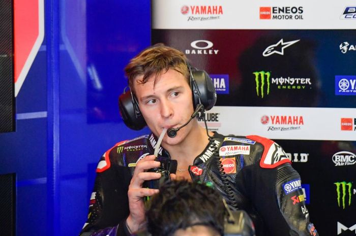 Fabio Quartaro mau Yamaha mencontek Ducati yang disebutnya menambah masalah di MotoGP 2022 dengan delapan pembalapnya.