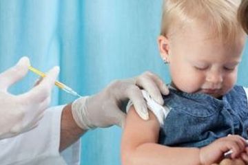 Jika terlambat, imunisasi anak dapat dikejar setelah anak berusia 1 tahun.