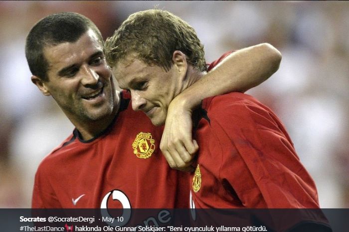 Roy Keane (kiri) dan Ole Gunnar Solskjaer saat mengenakan seragam Manchester United.