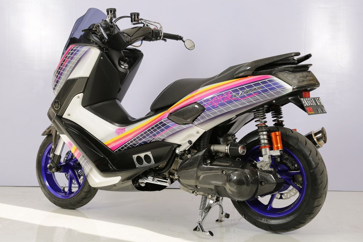 Modifikasi Motor Yamaha Nmax Bergaya Street Fashion
