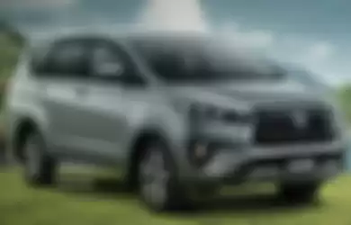 Ilustrasi Toyota Kijang Innova tipe 2.0 V Luxury.