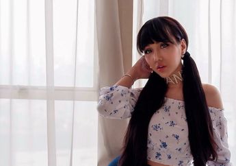 Tersulut Emosi Saat Ngevlog Bareng, Lucinta Luna Lempar Segelas Minuman ke Arah Boy William