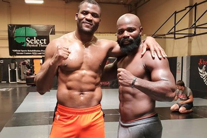 Petarung UFC, Francis Ngannou, dan Petinju, Carlos Takam.