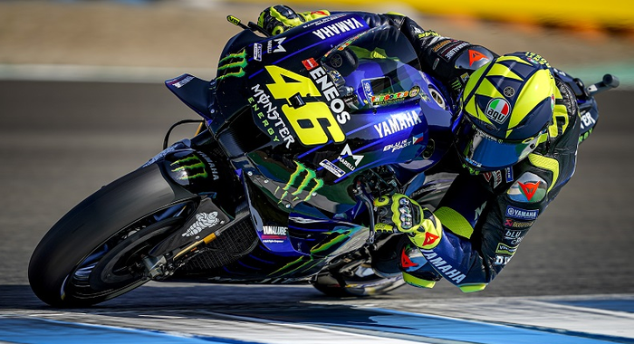 Aksi pembalap Monster Energy Yamaha, Valentino Rossi, pada kualifikasi MotoGP Spanyol di Sirkuit Jerez, Spanyol, 18 Juli 2020.