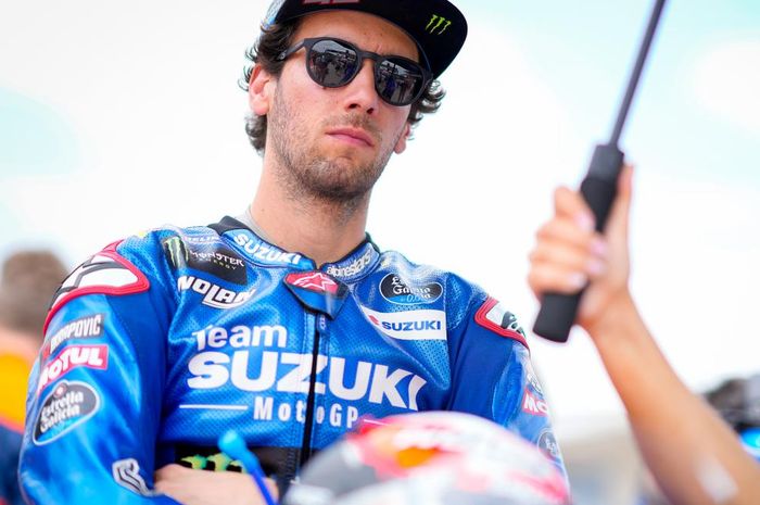 Pembalap MotoGP, Alex Rins, mengaku tidak khawatir dengan masa depannya di Suzuki.