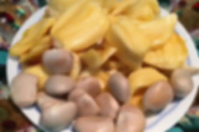 Beton alias biji buah nangka menjadi makanan setelah sebelumnya direbus terlebih dahulu, ternyata memiliki segudan manfaat.
