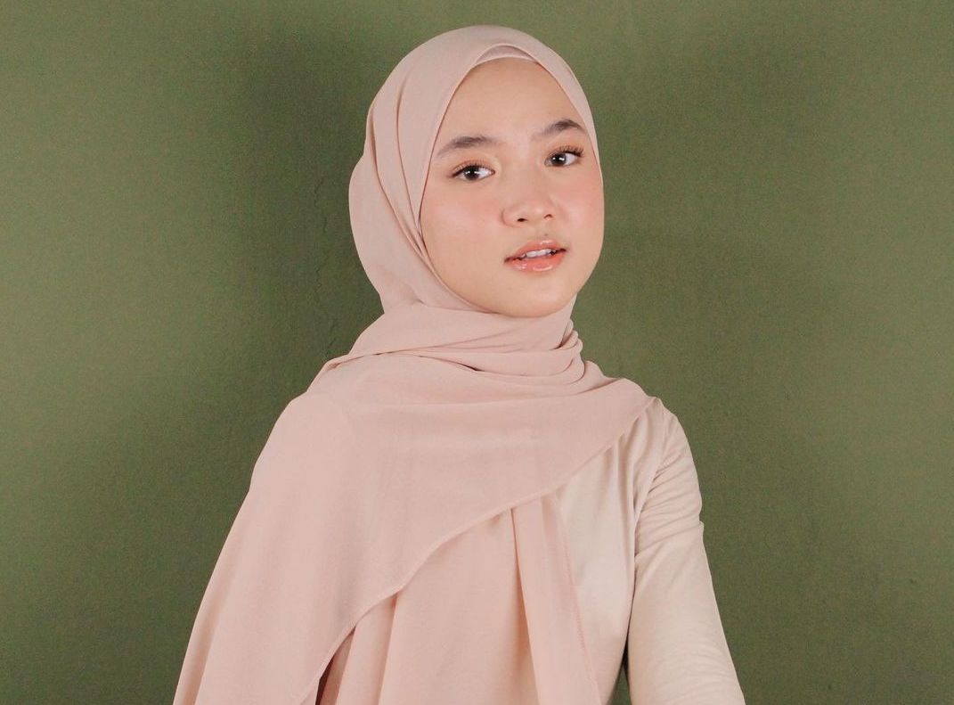 Bak Ogah Klarifikasi, Nissa Sabyan Malah Kepergok Asyik Disawer Sambil  Didampingi Seorang Pria yang Diduga Ayus Sabyan - Semua Halaman - Stylo