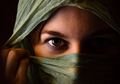 Mitos Kedutan di Mata Kanan Bawah Menurut Islam, Pertanda Apa ini?