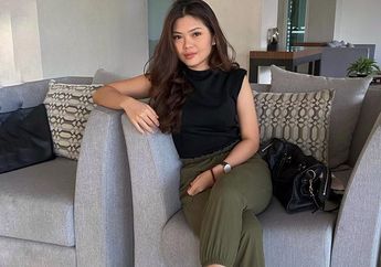 5 Gaya Kece Nindy MasterChef 7 dengan Outfit Hitam. Modis Abis!