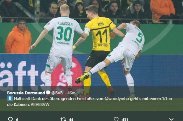 Bintang Borussia Dortmund, MArco Reus, dalam martai melawan Werder Bremen dalam babak 16 besar DFB Pokal di Signal Iduna Park, Selasa (5/2/2019)
