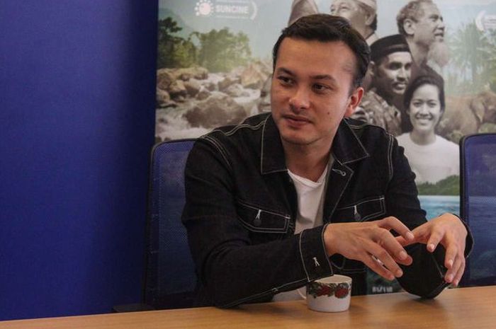 Nicholas Saputra unggah foto wanita, se-Indonesia cemburu