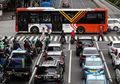 Hari Pertama PSBB Jakarta, Jam Operasional Angkutan Umum Berjalan Normal, Hanya Jumlah Penumpang Dibatasi