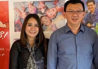2 Bulan Setelah Lahiran, Puput Nastiti Devi Kepergok Gandeng Mesra Ahok Hadiri Hajatan Pernikahan Mewah, Intip Penampilannya yang Tak Kalah Cetar di Antara Ibu-ibu Pejabat!