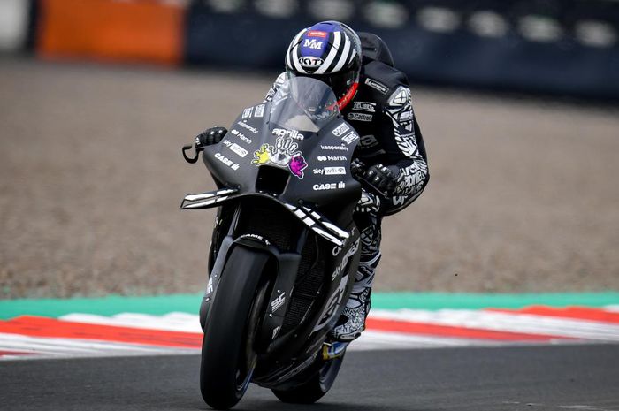 Aleix Espargaro mengkritik format tes MotoGP Indonesia 2022 selama tiga hari di Sirkuit Mandalika yang dinilai terlalu lama