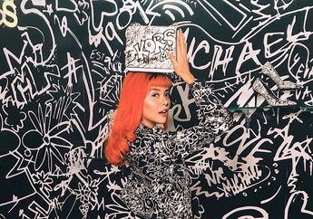 Tampil Beda dengan 5 Warna Rambut yang Trendy Ala Sonia Eryka!