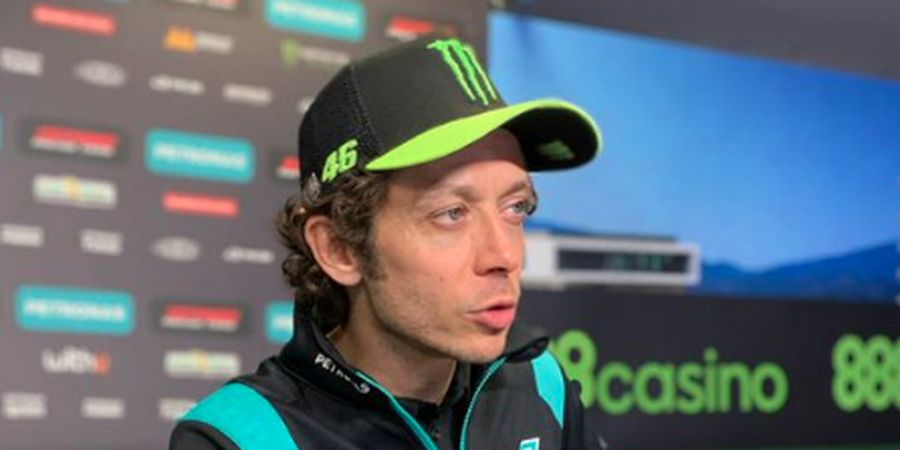 Dorna Sports: Situasi Rossi di Yamaha Beda dengan Lorenzo di Honda