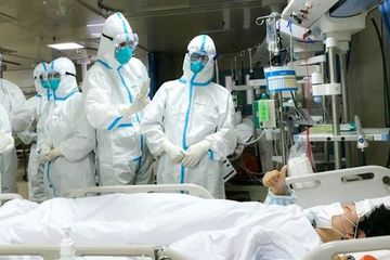ILUSTRASI - Song Yingjie, petugas medis yang meninggal dunia akibat kelelahan bekerja   menangani virus corona.