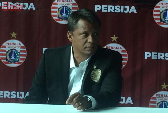 Sergio Farias saat diperkenalkan sebagai pelatih baru Persija Jakarta, Jumat (17/1/2020).