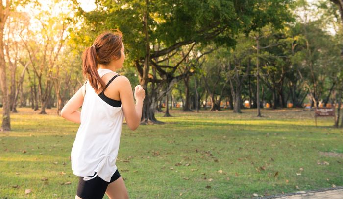 Berolahraga membuat kita bugar sepanjang hari
