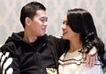 Dikabarkan Dekat dengan Dimas Beck, Ririn Ekawati Tak Bisa Bendung Air Mata Ketika Bisa Tepati Janji Mendiang Suaminya