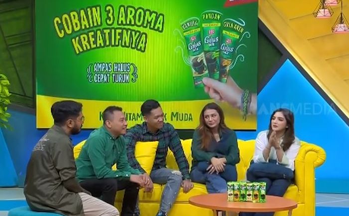 Anang Hermansyah ngaku tak ikhlas lepas sang anak dipinang <a href='https://kupang.tribunnews.com/tag/atta-halilintar' title='Atta Halilintar'>Atta Halilintar</a>.