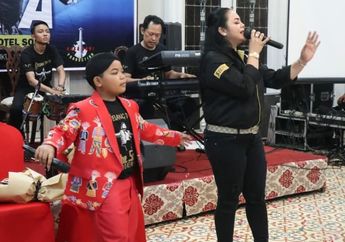Gara-gara Sering Didatangi Mendiang Didi Kempot Lewat Mimpi, Sang Anak Pilih Merubah Cita-citanya: Waktu Itu Digandeng Papa Terus Disuruh Naik ke Panggung