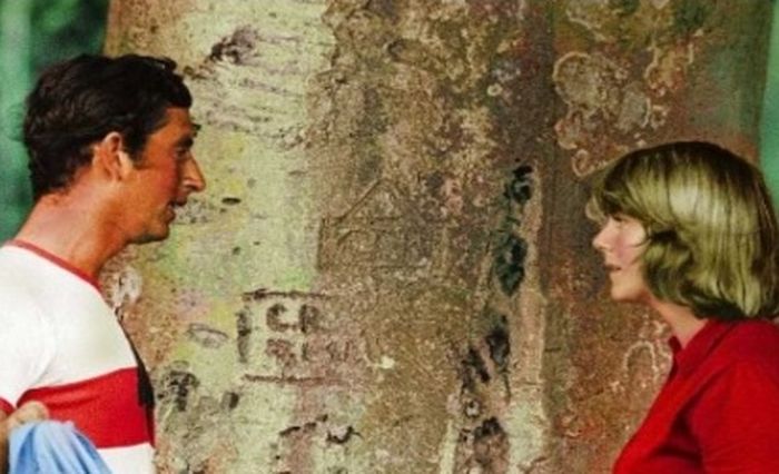 Foto Pangeran Charles dan Camila saat masih muda.