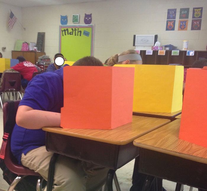 Cara unik guru buat cegah muridnya menyontek saat ujian